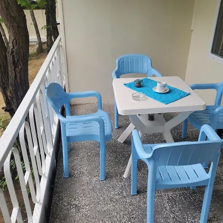 Holiday park Бунгала Романтика