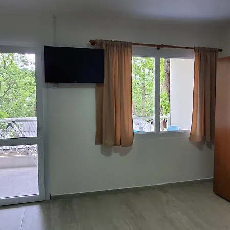 Holiday park Бунгала Романтика